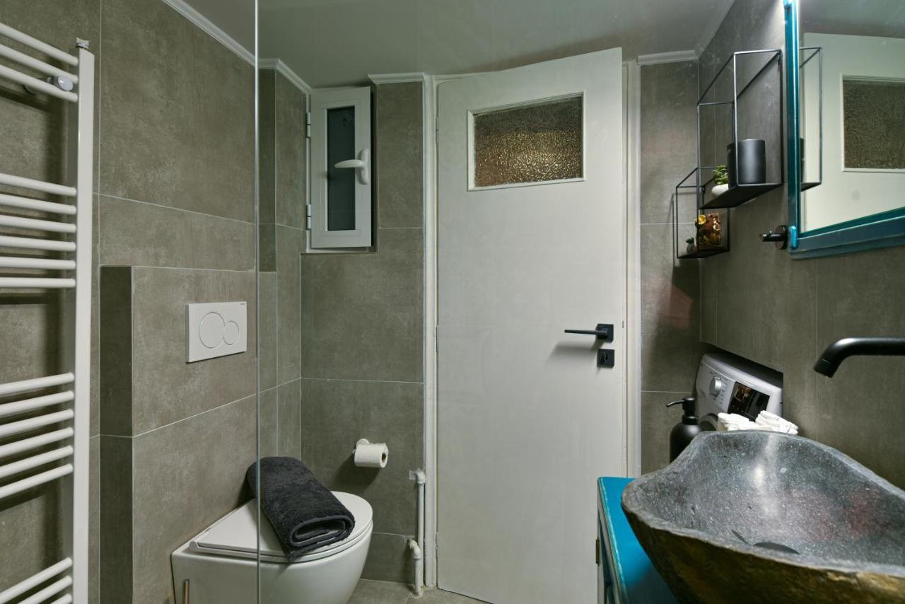 Newvintage Apartment Athena Bagian luar foto